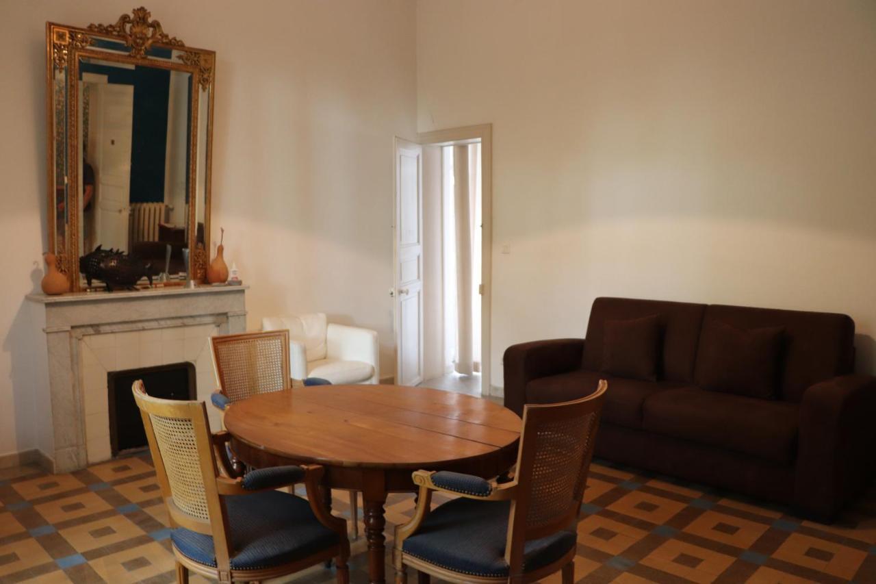 La maison du soleil Vauvert Eksteriør billede